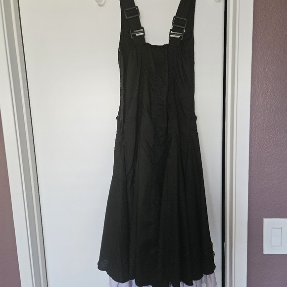 Heavy Red Black and White Gothic Tea Dress - Picture 6 of 7